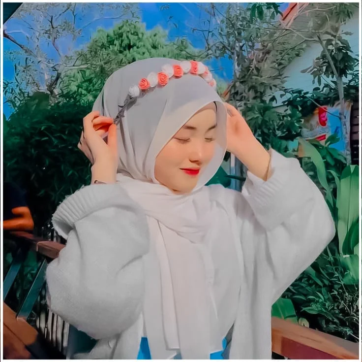 Hijab Girl DP